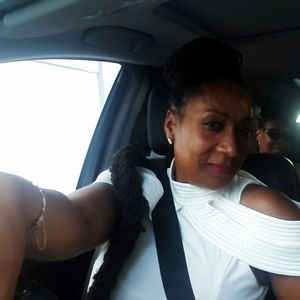 Meet your Posher, Sandra